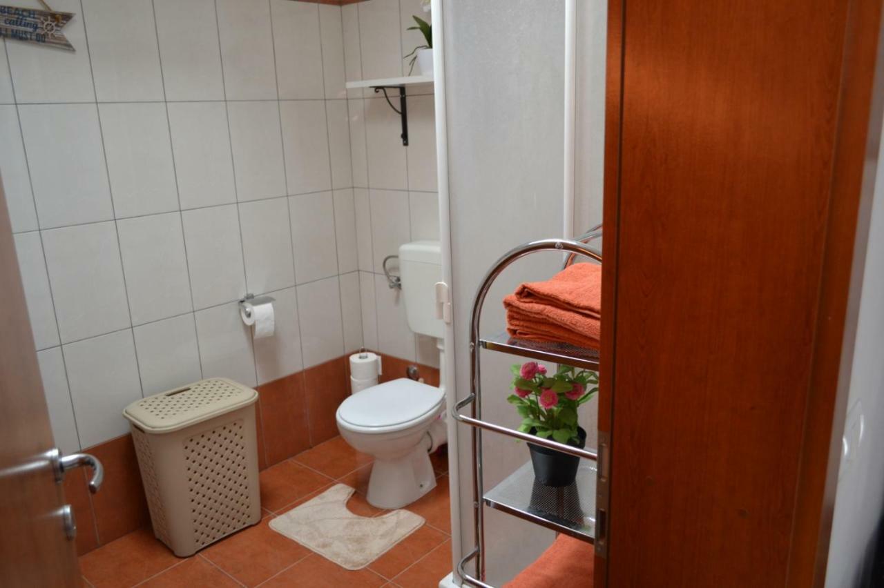 Apartment Din Баньоле Екстериор снимка